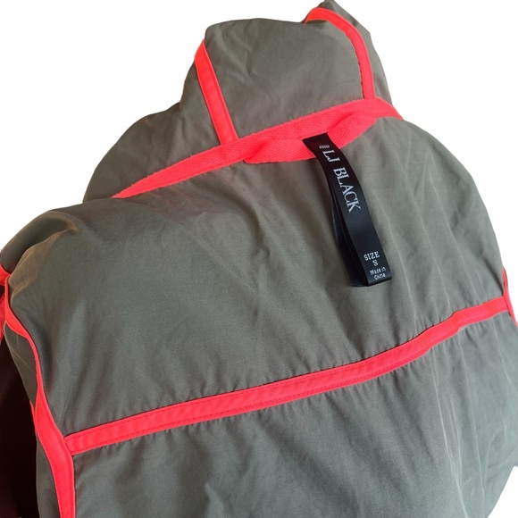 LORNA JANE BLACK WINDBREAKER ANIRAK JACKET AZTEC PRINT SIZE SMALL - Picture 7 of 10